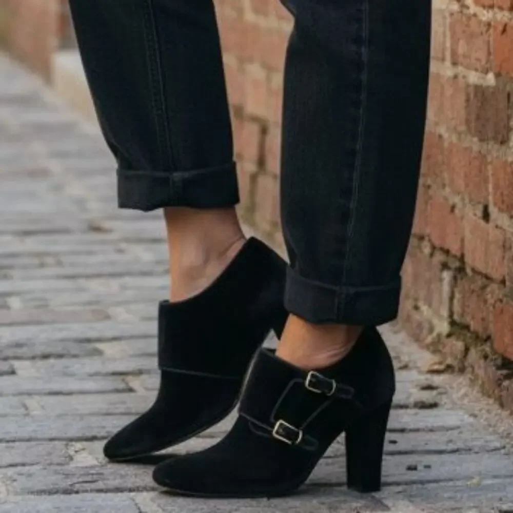 Tory Burch Carley Velvet Monk Strap Booties $395 Size 7.5M   S3984